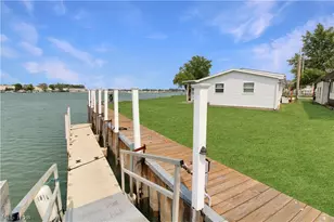 1660 N Compass Ave, Port Clinton, OH 43452 - Photo 3