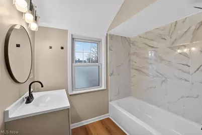 3799 Merrymound Road, Loveland, OH 44121 - Photo 19