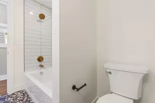 7427 Herman Ave, Loveland, OH 44102 - Photo 43