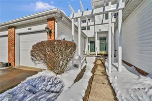 15496 Shaleside Ct, Loveland, OH 44130 - Photo 1