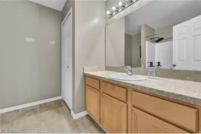 15496 Shaleside Court, Loveland, OH 44130 - Photo 13
