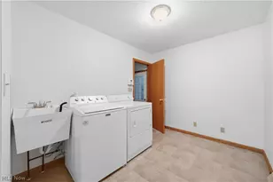 361 Hilltop Blvd, Canfield, OH 44406 - Photo 21