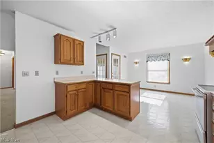 361 Hilltop Blvd, Canfield, OH 44406 - Photo 5