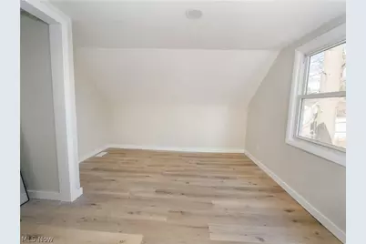 1111 Center Avenue, Cuyahoga Falls, OH 44221 - Photo 27