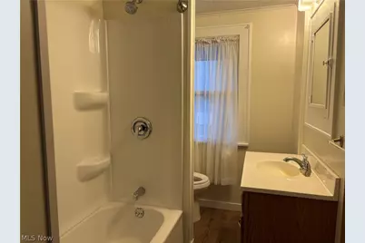 315 E 10th Street #Rear, Dover, OH 44622 - Photo 15