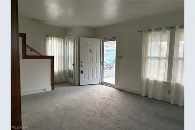 315 E 10th Street #Rear, Dover, OH 44622 - Photo 3