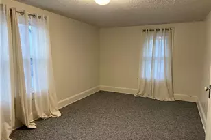 315 E 10th St, Dover, OH 44622 - Photo 17