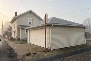 315 E 10th St, Dover, OH 44622 - Photo 23