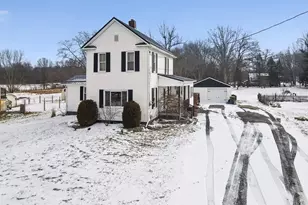 2420 Beechwood Ave NE, Alliance, OH 44601 - Photo 3