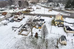 2420 Beechwood Ave NE, Alliance, OH 44601 - Photo 39