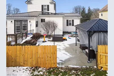 2420 Beechwood Avenue NE, Alliance, OH 44601 - Photo 37