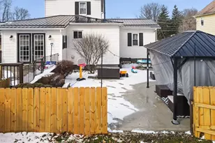 2420 Beechwood Ave NE, Alliance, OH 44601 - Photo 37