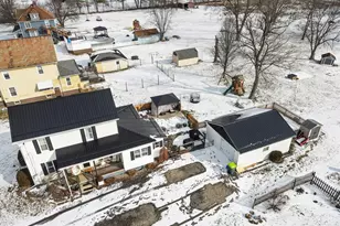 2420 Beechwood Ave NE, Alliance, OH 44601 - Photo 43