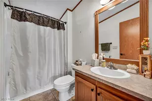 378 Pin Oak, Elyria, OH 44035 - Photo 37