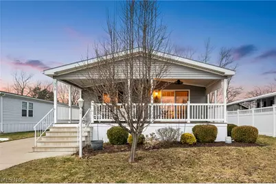 378 Pin Oak, Elyria, OH 44035 - Photo 1