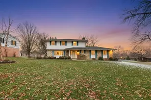 2761 Crompton N E, Canton, OH 44721 - Photo 1