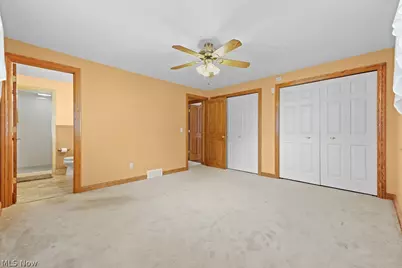 2761 Crompton N.E., Canton, OH 44721 - Photo 23