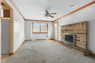 2761 Crompton St NE, Canton, OH 44721 - Photo 9