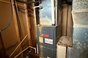 1296 Harmon Ave, Akron, OH 44307 - Photo 13