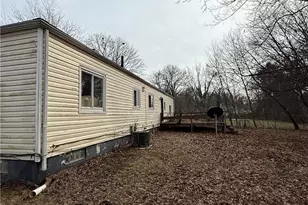 1296 Harmon Ave, Akron, OH 44307 - Photo 17