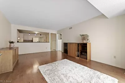 1775 Brookwood Drive, Akron, OH 44313 - Photo 23