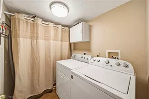 5556 St Thomas Ln, Madison, OH 44057 - Photo 17