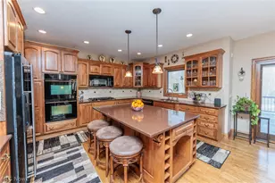 2502 Morning Star Dr, Hinckley, OH 44233 - Photo 7