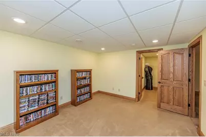 2502 Morning Star Drive, Hinckley, OH 44233 - Photo 33