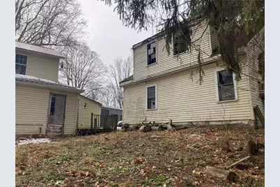 628 Milan Street N, Canal Fulton, OH 44614 - Photo 3