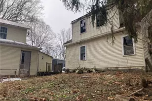 628 Milan St N, Canal Fulton, OH 44614 - Photo 3