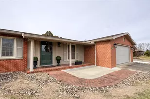 1601 N 13th St, Cambridge, OH 43725 - Photo 3