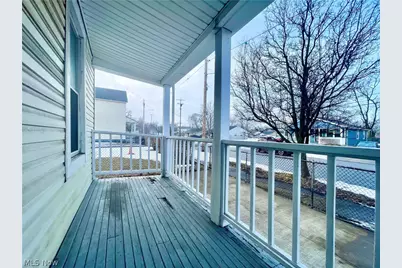 2193 E 35th Street, Loveland, OH 44115 - Photo 5