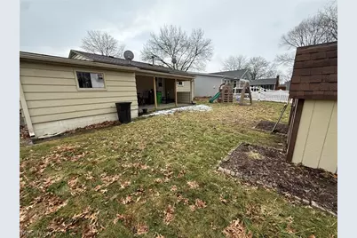 835 Chelsea Drive, Dover, OH 44622 - Photo 33