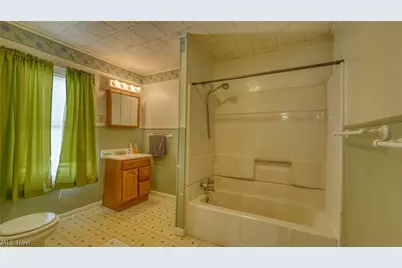 908 N 8th Street, Cambridge, OH 43725 - Photo 17