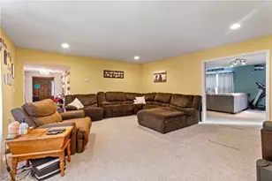 1707 Congress Lake Rd, Mogadore, OH 44260 - Photo 21