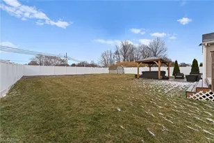 7119 Gauntlet St SW, Massillon, OH 44646 - Photo 45