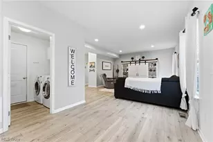 7119 Gauntlet St SW, Massillon, OH 44646 - Photo 9