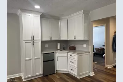 13325 Longspur Court, Valleyview, OH 44125 - Photo 19