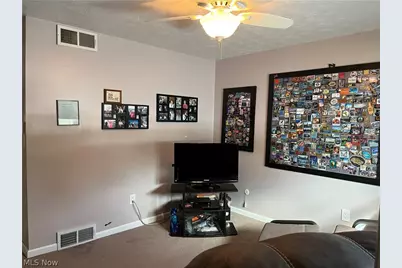 13325 Longspur Court, Valleyview, OH 44125 - Photo 35