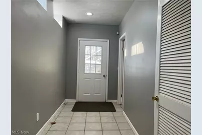 13325 Longspur Court, Valleyview, OH 44125 - Photo 47