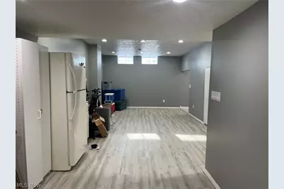 13325 Longspur Court, Valleyview, OH 44125 - Photo 41