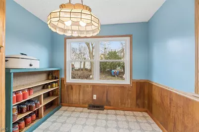 1091 Collinwood Avenue, Akron, OH 44310 - Photo 7