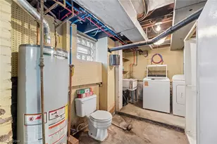 1091 Collinwood Ave, Akron, OH 44310 - Photo 29