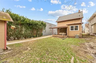 1091 Collinwood Ave, Akron, OH 44310 - Photo 33