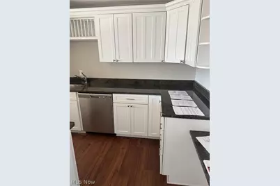 12900 Lake Avenue #610, Oakwood, OH 44107 - Photo 7