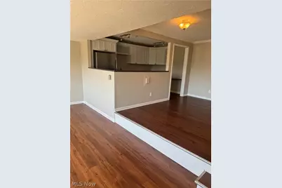 12900 Lake Avenue #610, Oakwood, OH 44107 - Photo 5