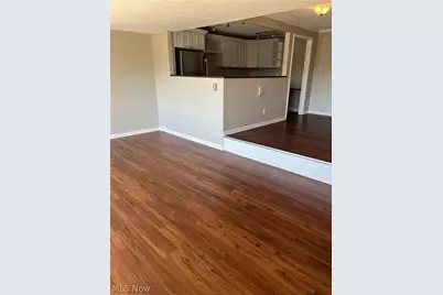 12900 Lake Avenue #610, Oakwood, OH 44107 - Photo 9