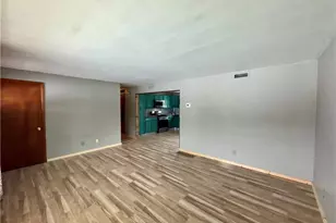 470 Nel-Da-Mar Dr, New Concord, OH 43762 - Photo 3