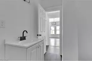 12104 Osceola Ave, Loveland, OH 44108 - Photo 21