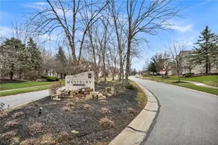 5312 Bringham Dr, Brunswick Hills, OH 44212 - Photo 43